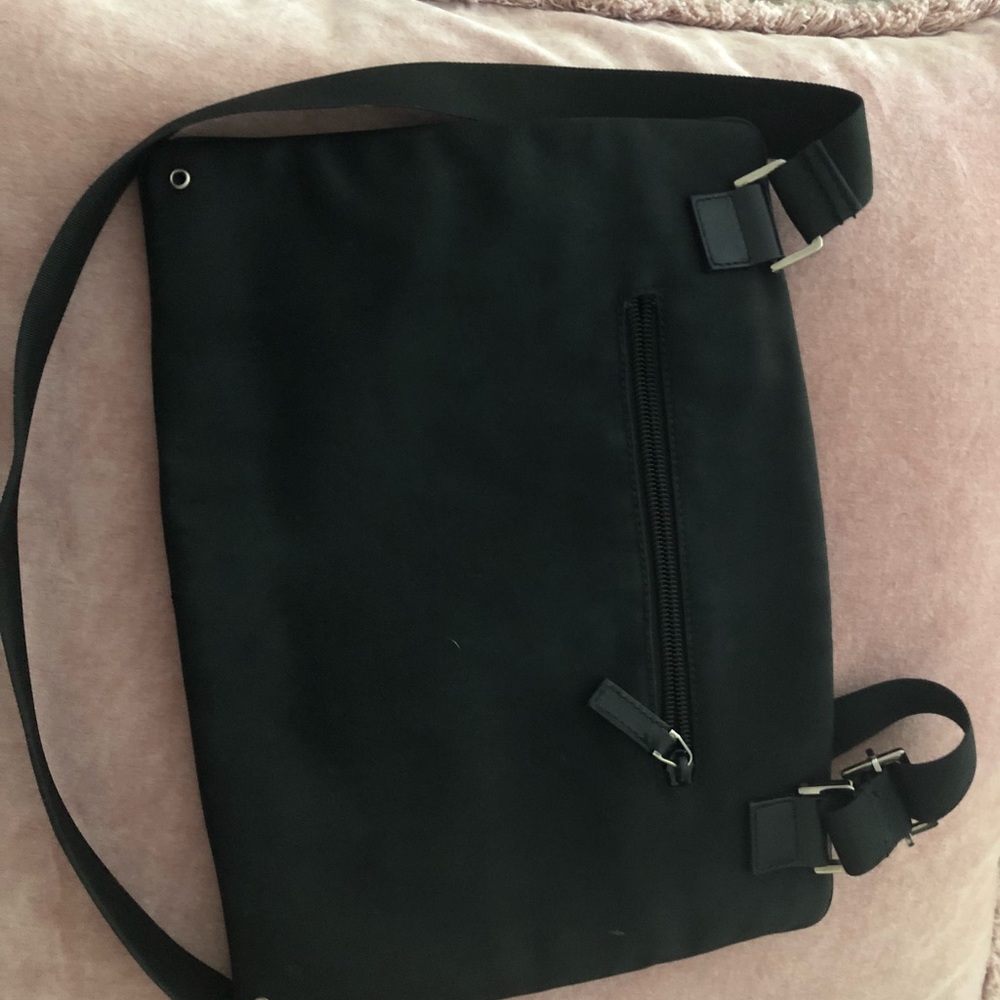 Bag - Picture 2 of 5